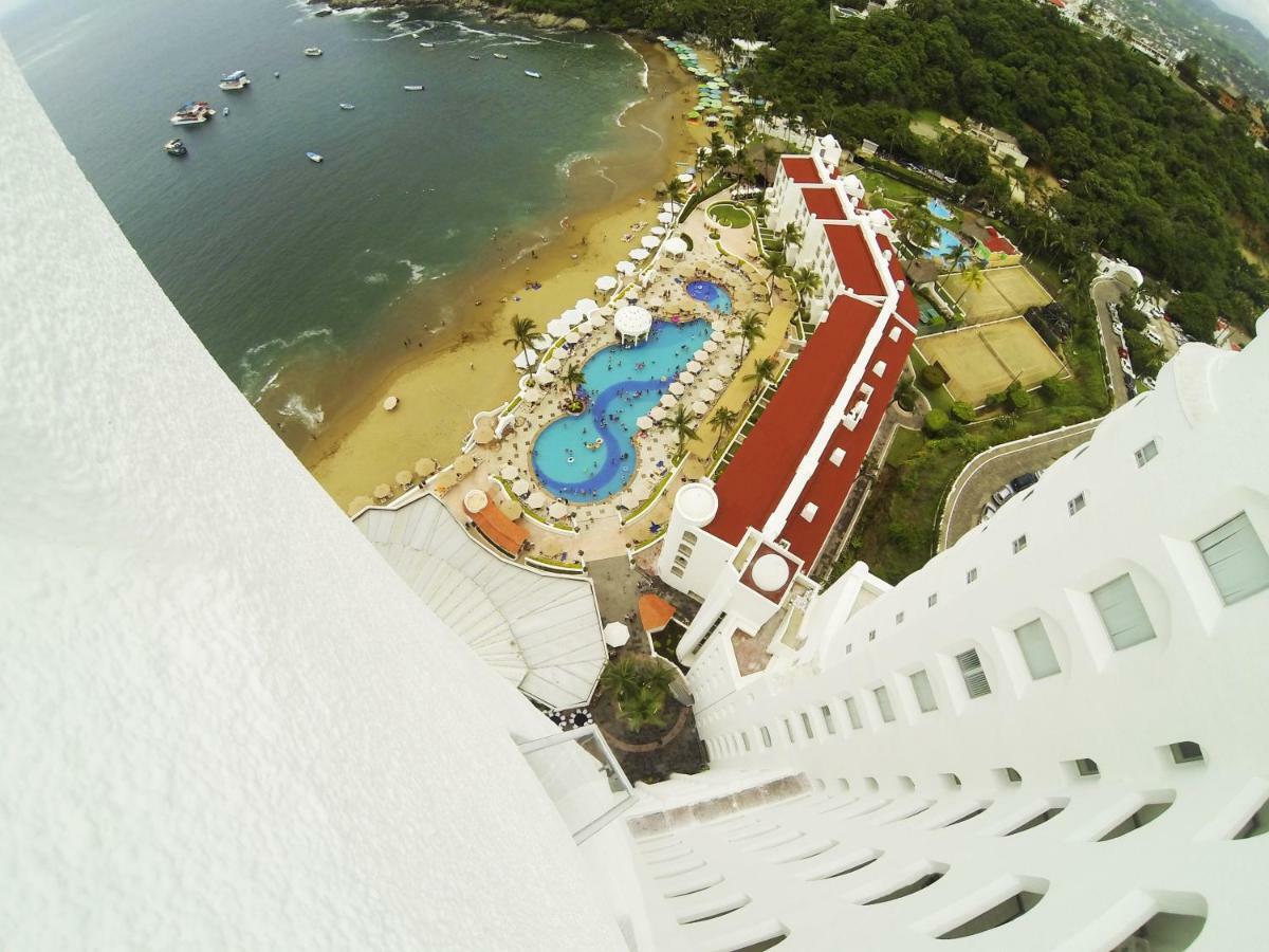 Tesoro Manzanillo All Inclusive Hotel Exterior photo